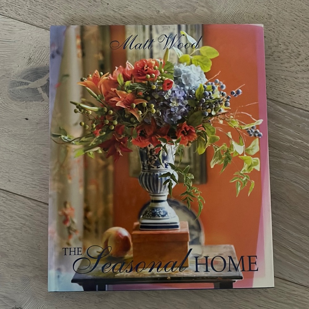 The seasonal home coffee table book